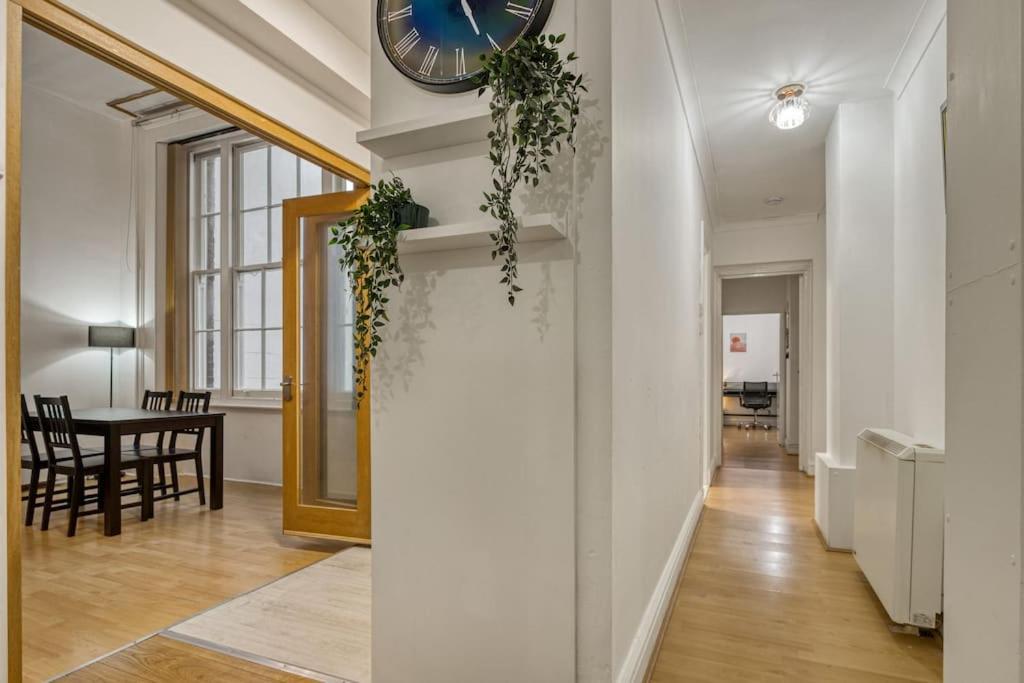 Cosy 2Br Retreat Near Paddington Station Διαμέρισμα Λονδίνο Εξωτερικό φωτογραφία