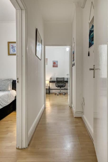 Cosy 2Br Retreat Near Paddington Station Διαμέρισμα Λονδίνο Εξωτερικό φωτογραφία