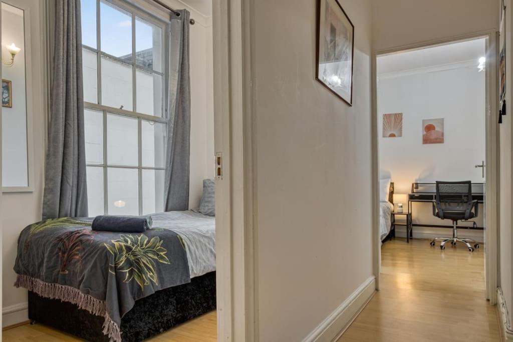 Cosy 2Br Retreat Near Paddington Station Διαμέρισμα Λονδίνο Εξωτερικό φωτογραφία